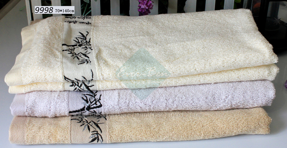 China Bulk Custom Gift adult towel poncho Manufacturer Bespoke Embroidery Promotional Bamboo Towels Producer